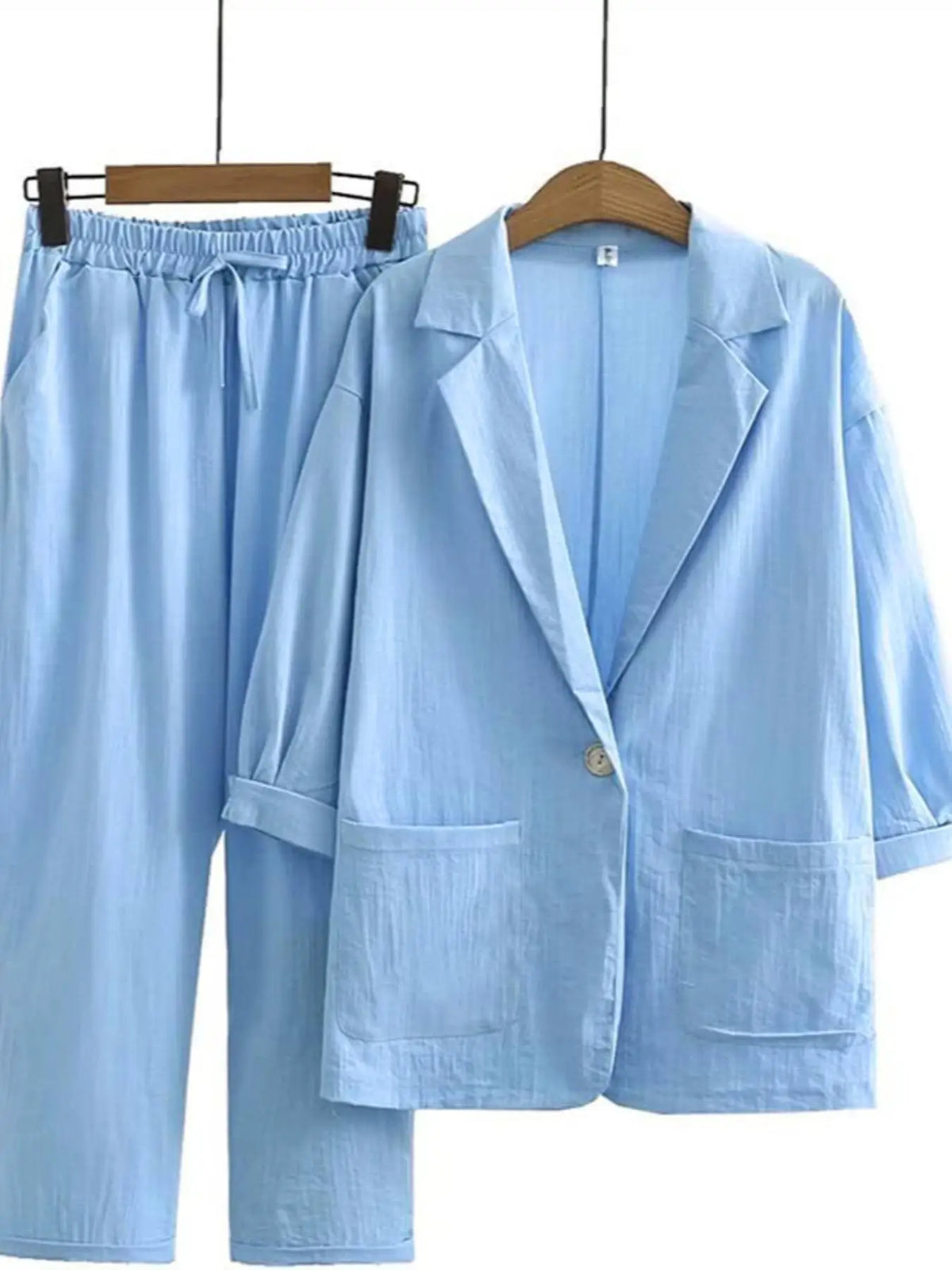 NOVO CONJUNTO FEMININO DE OUTONO CASUAL PARA O DIA A DIA EM ALGODÃO E LINHO, COM BLAZER E CALÇA, DESIGN ELEGANTE COM GOLA DE BLAZER