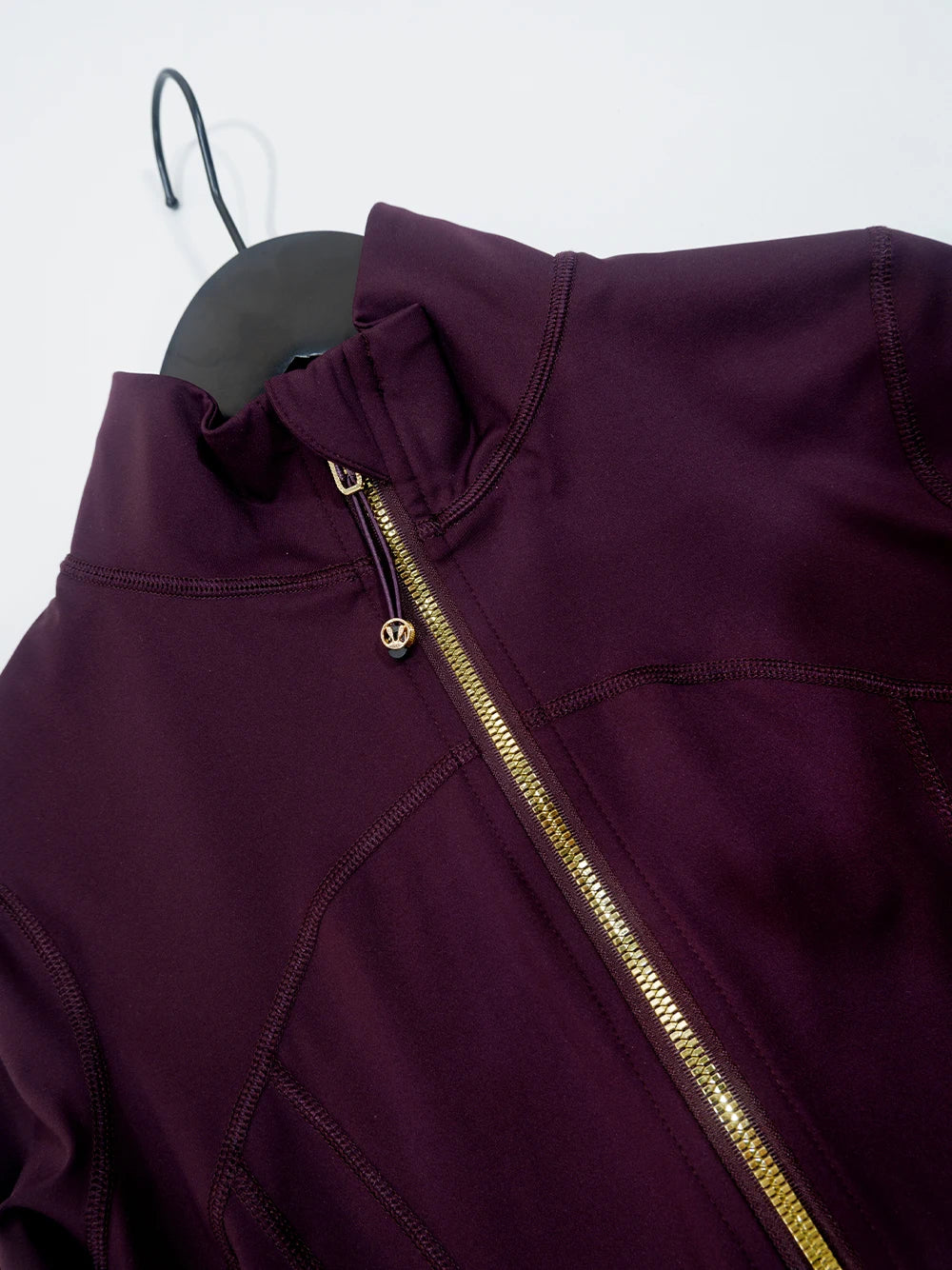 Conjunto de jaqueta com zíper dourado e calças de ioga, roupa esportiva, de secagem rápida e respirável, modeladora e leve, ajuste justo.