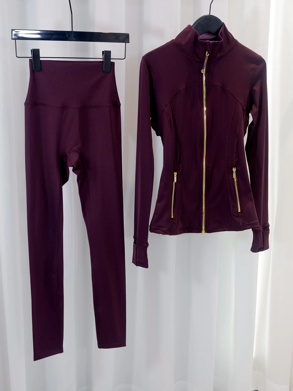 Conjunto de jaqueta com zíper dourado e calças de ioga, roupa esportiva, de secagem rápida e respirável, modeladora e leve, ajuste justo.