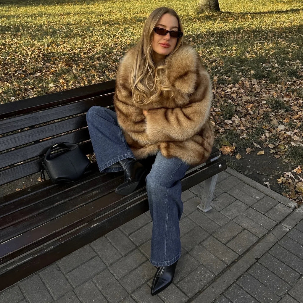 Pual marca de luxo moda feminina amarelo listrado jaqueta de pele do falso casaco chique meninas 2025 inverno oversized quente outerwear casaco