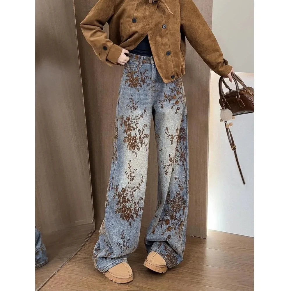 Calça Jeans Feminina de Perna Larga com Jacquard Flocado - Novo Estilo Inverno 2025, Cintura Alta, Efeito Emagrecedor, Perna Reta