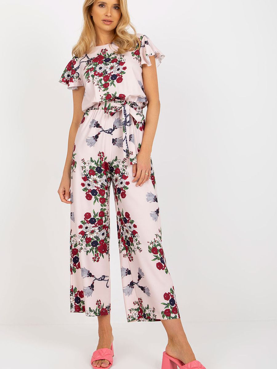 Suit model 214447 Lakerta
